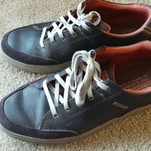 Mens sketchers